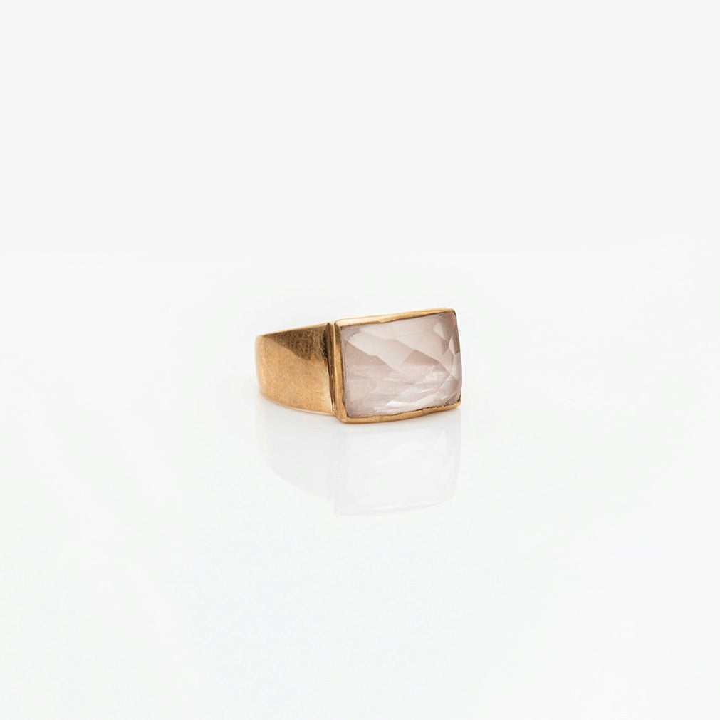 Aditi-Brass-Ring-Rose-Quartz_bf56c437-5fcd-4c48-a600-7468447a4ce2