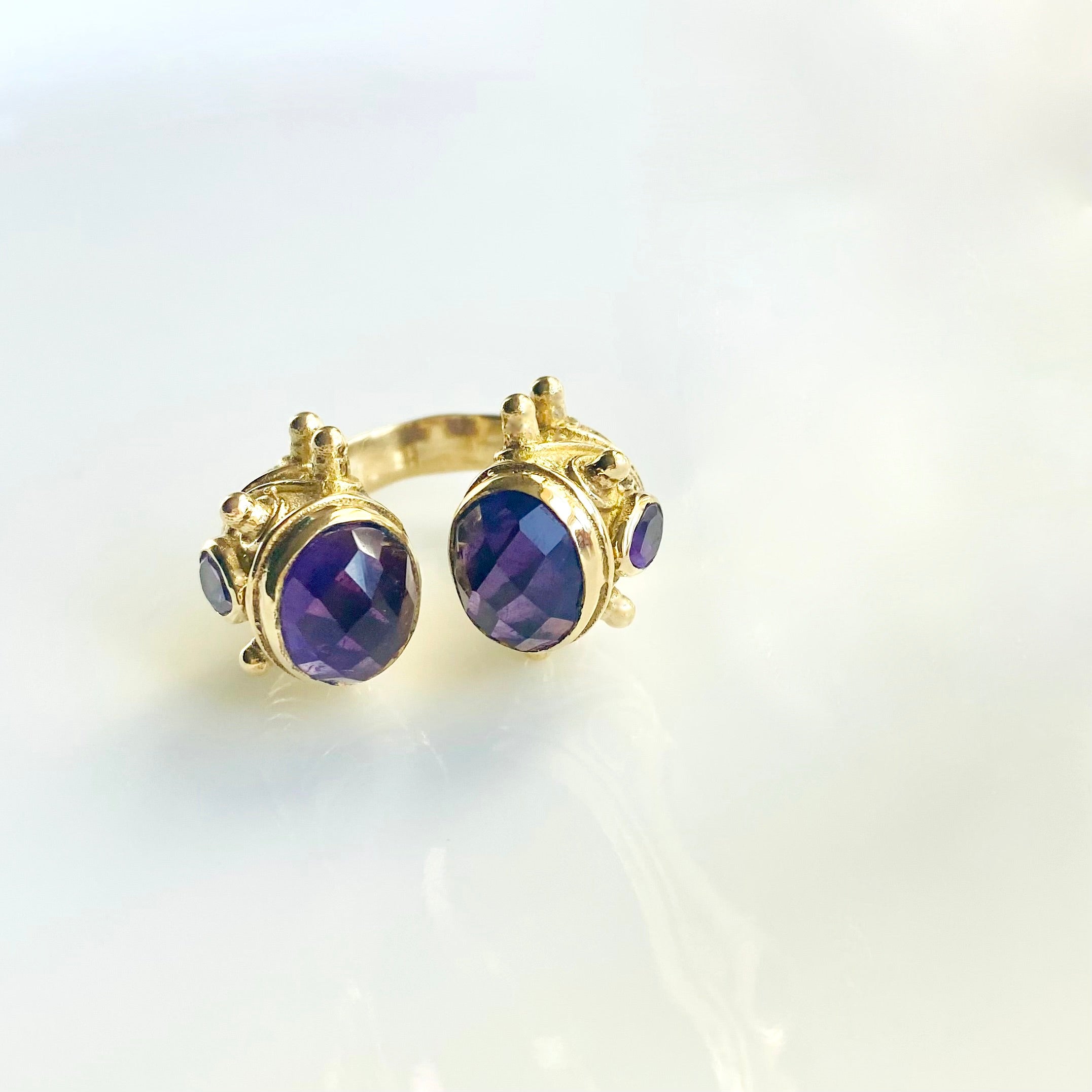 Rockstar-Brass-Ring-Amethyst